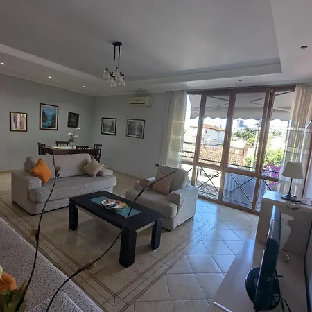 Lägenhet Center 1 *